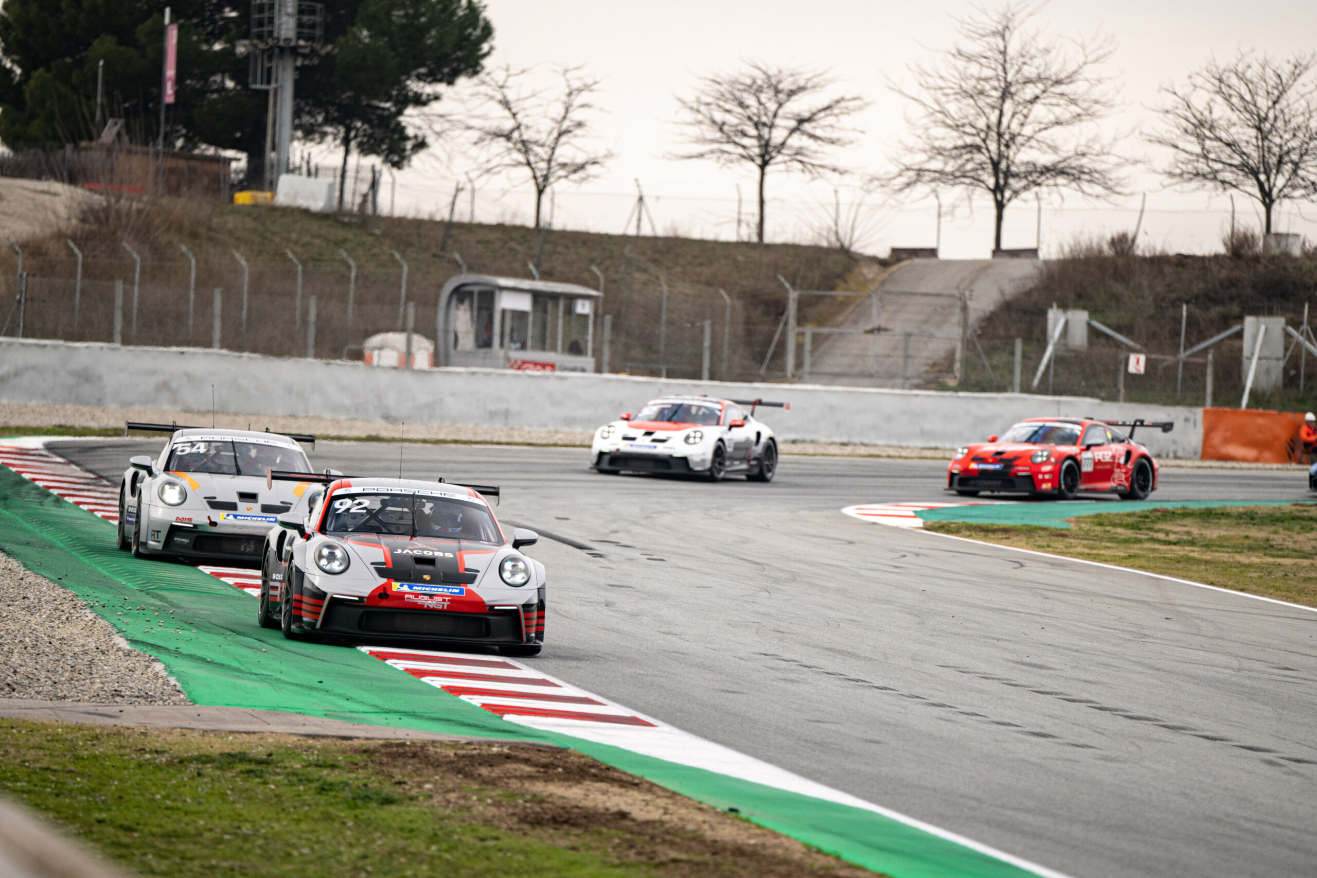 Benjamin Paque start raceseizoen 2023 sterk. Na zijn titel in Frankrijk is hij nu vicekampioen in de Porsche Sprint Challenge Southern Europe