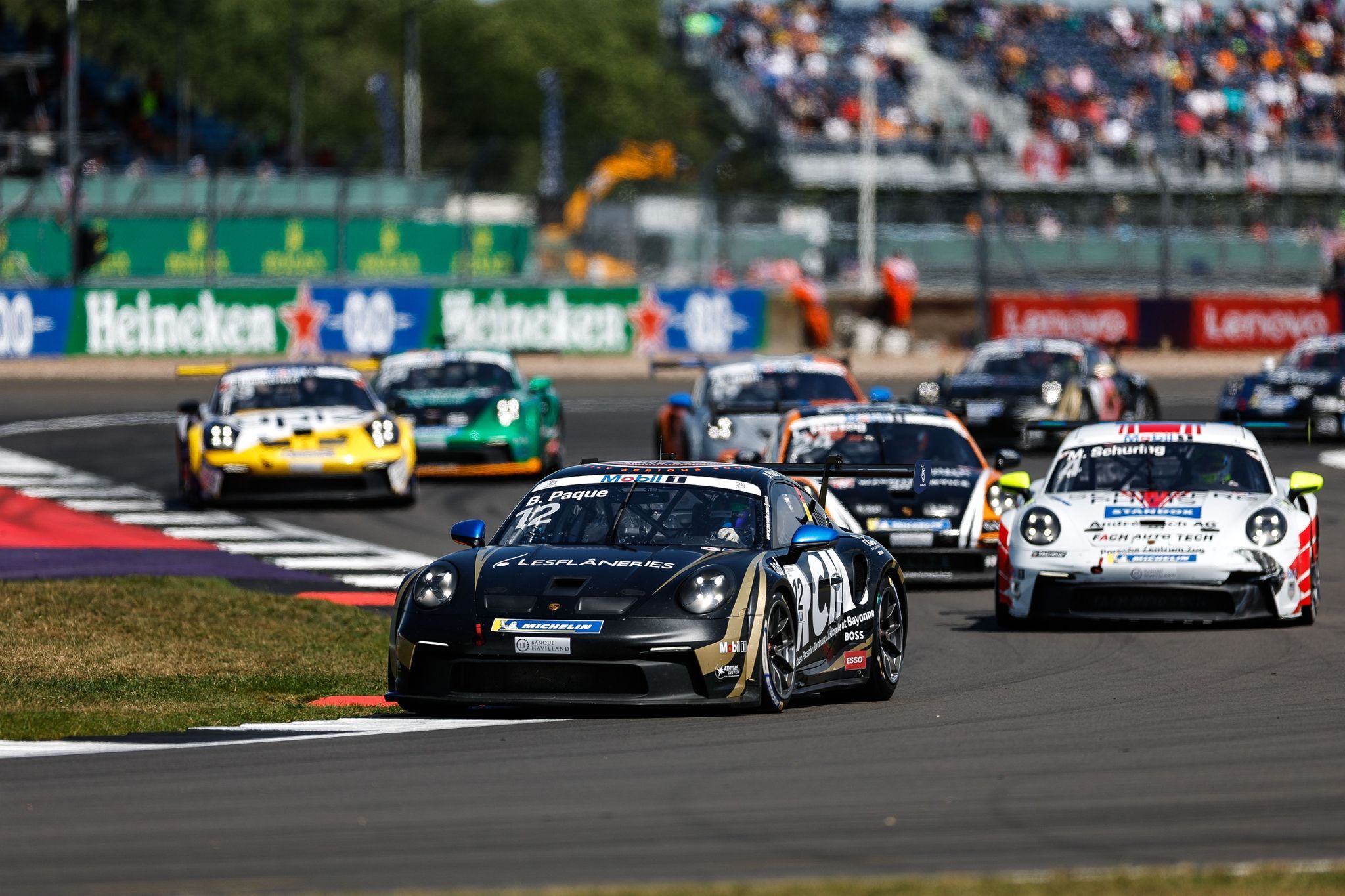 Benjamin Paque déjà dans le top 10 en Porsche Mobil 1 Supercup